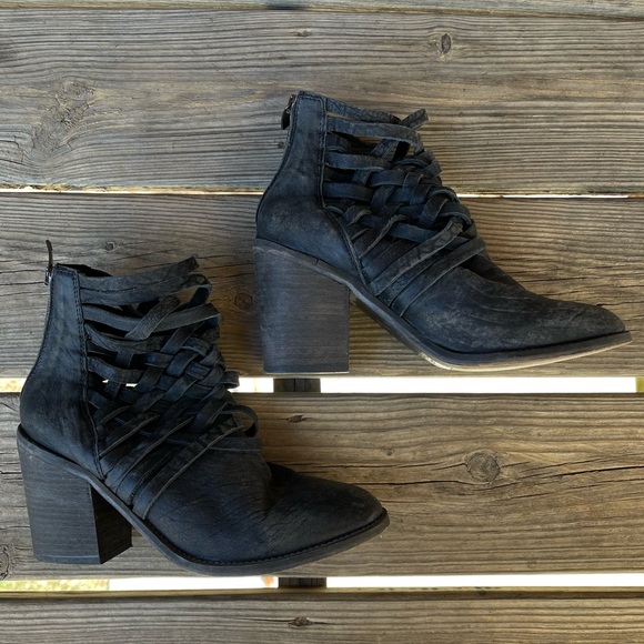 Free People Carerra Woven Leather Shoes / Booties - Picture 6 of 9